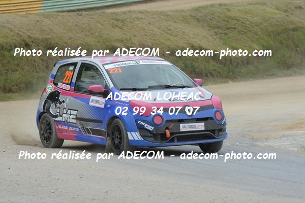 http://v2.adecom-photo.com/images//1.RALLYCROSS/2019/RALLYCROSS_ESSAY_2019/TWINGO/DELAUNAY_Audrey/40A_1967.JPG