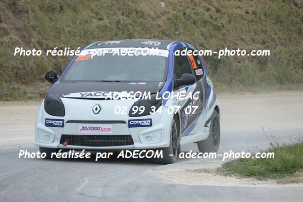 http://v2.adecom-photo.com/images//1.RALLYCROSS/2019/RALLYCROSS_ESSAY_2019/TWINGO/DELAUNAY_Olympe/40A_3037.JPG