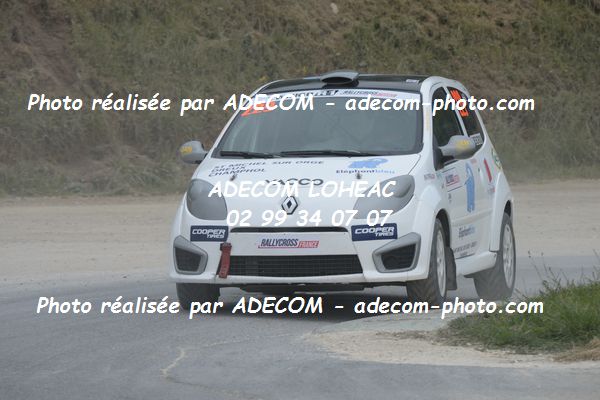 http://v2.adecom-photo.com/images//1.RALLYCROSS/2019/RALLYCROSS_ESSAY_2019/TWINGO/DESCROIX_Charles/40A_3008.JPG