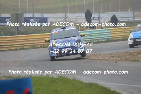 http://v2.adecom-photo.com/images//1.RALLYCROSS/2019/RALLYCROSS_ESSAY_2019/TWINGO/JAN_Clement/40A_4656.JPG