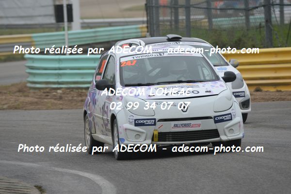 http://v2.adecom-photo.com/images//1.RALLYCROSS/2019/RALLYCROSS_ESSAY_2019/TWINGO/LEFRANCOIS_Sandy/40A_4581.JPG