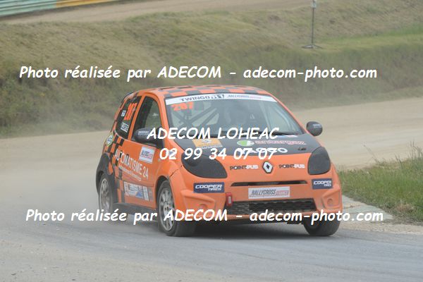 http://v2.adecom-photo.com/images//1.RALLYCROSS/2019/RALLYCROSS_ESSAY_2019/TWINGO/LORTIE_Christophe/40A_1936.JPG