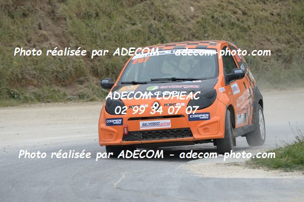 http://v2.adecom-photo.com/images//1.RALLYCROSS/2019/RALLYCROSS_ESSAY_2019/TWINGO/LORTIE_Christophe/40A_3016.JPG