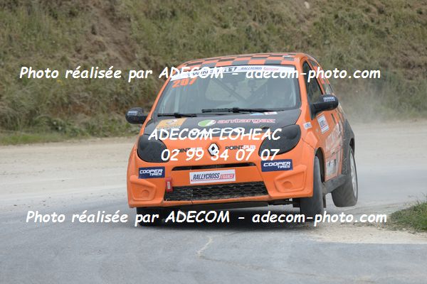 http://v2.adecom-photo.com/images//1.RALLYCROSS/2019/RALLYCROSS_ESSAY_2019/TWINGO/LORTIE_Christophe/40A_3017.JPG