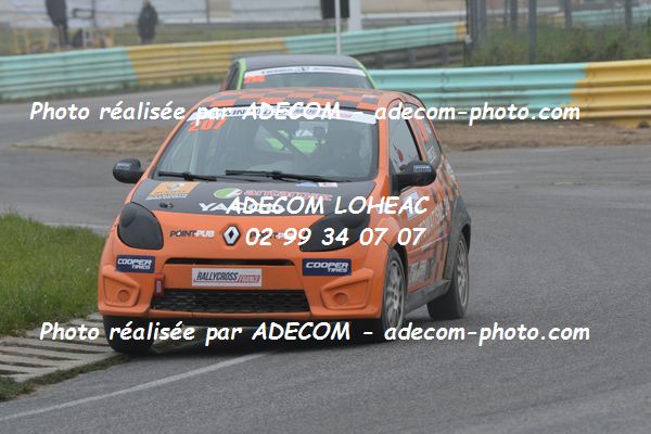 http://v2.adecom-photo.com/images//1.RALLYCROSS/2019/RALLYCROSS_ESSAY_2019/TWINGO/LORTIE_Christophe/40A_4744.JPG