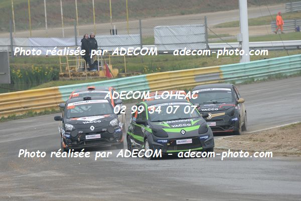 http://v2.adecom-photo.com/images//1.RALLYCROSS/2019/RALLYCROSS_ESSAY_2019/TWINGO/LORTIE_Christophe/40A_5200.JPG