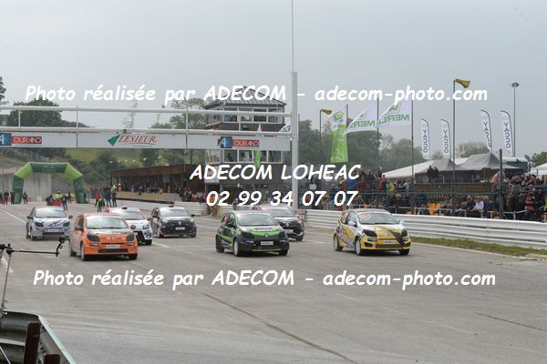 http://v2.adecom-photo.com/images//1.RALLYCROSS/2019/RALLYCROSS_ESSAY_2019/TWINGO/LORTIE_Christophe/40A_5735.JPG