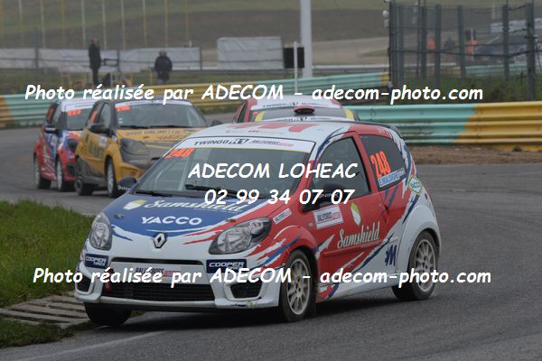 http://v2.adecom-photo.com/images//1.RALLYCROSS/2019/RALLYCROSS_ESSAY_2019/TWINGO/MALOIGNE_Edgar/40A_4631.JPG