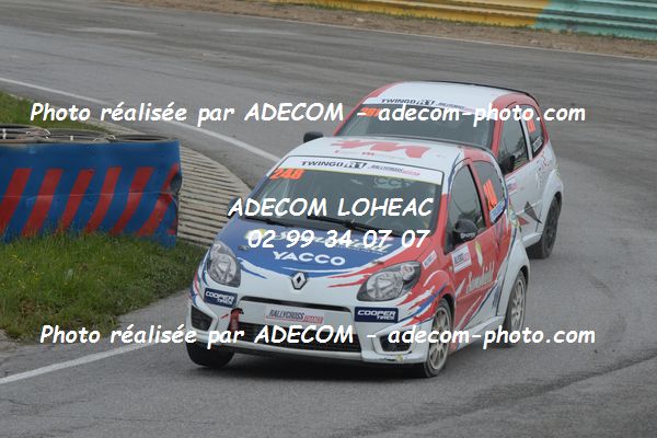 http://v2.adecom-photo.com/images//1.RALLYCROSS/2019/RALLYCROSS_ESSAY_2019/TWINGO/MALOIGNE_Edgar/40A_5190.JPG