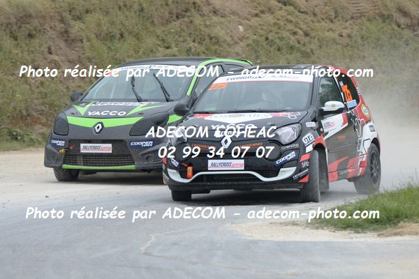 http://v2.adecom-photo.com/images//1.RALLYCROSS/2019/RALLYCROSS_ESSAY_2019/TWINGO/MASSELIN_Romain/40A_3058.JPG