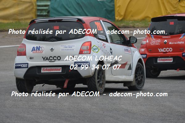 http://v2.adecom-photo.com/images//1.RALLYCROSS/2019/RALLYCROSS_ESSAY_2019/TWINGO/PIMONT_Mederic/40A_4641.JPG