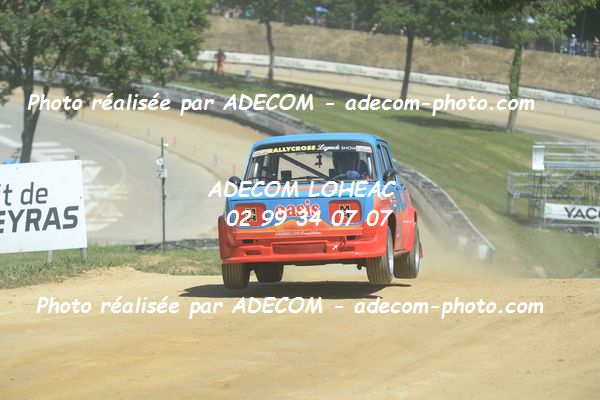 http://v2.adecom-photo.com/images//1.RALLYCROSS/2019/RALLYCROSS_FALEYRAS_2019/LEGENDE_SHOW/QUEMENER_Alain/46A_1360.JPG