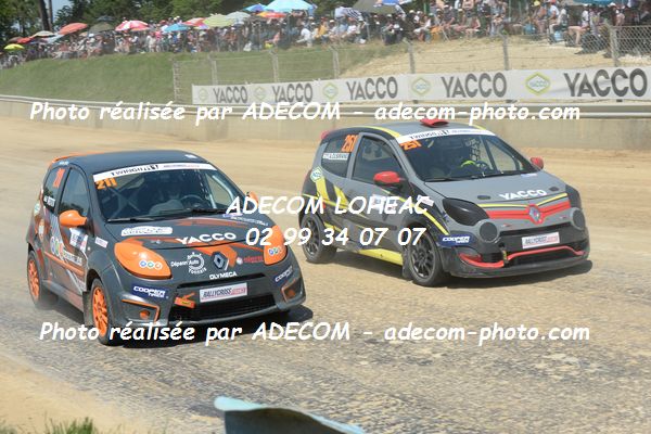 http://v2.adecom-photo.com/images//1.RALLYCROSS/2019/RALLYCROSS_FALEYRAS_2019/TWINGO/CHENE_Louis/46A_3347.JPG