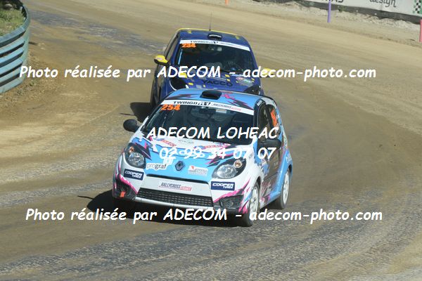 http://v2.adecom-photo.com/images//1.RALLYCROSS/2019/RALLYCROSS_FALEYRAS_2019/TWINGO/CHRETIEN_Constance/46A_0654.JPG