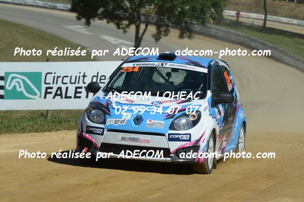 http://v2.adecom-photo.com/images//1.RALLYCROSS/2019/RALLYCROSS_FALEYRAS_2019/TWINGO/CHRETIEN_Constance/46A_1068.JPG