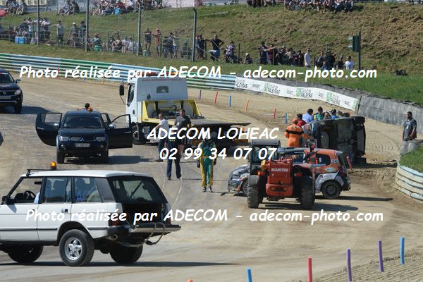 http://v2.adecom-photo.com/images//1.RALLYCROSS/2019/RALLYCROSS_FALEYRAS_2019/TWINGO/DARMEZIN_Fabrice/46A_2783.JPG