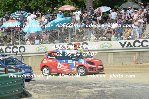 http://v2.adecom-photo.com/images//1.RALLYCROSS/2019/RALLYCROSS_FALEYRAS_2019/TWINGO/LE_BOUDOUIL_Arthur/46A_3606.JPG