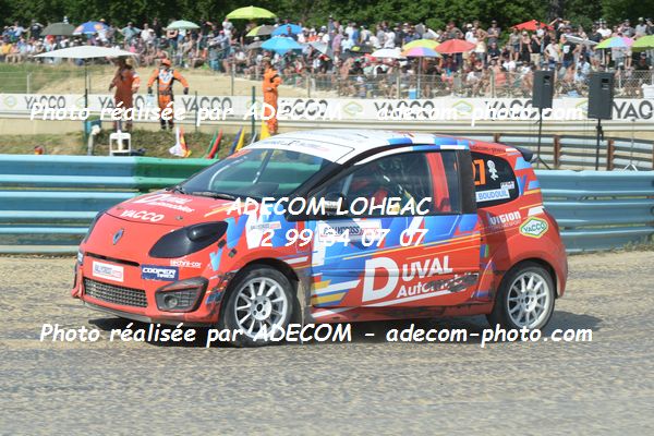 http://v2.adecom-photo.com/images//1.RALLYCROSS/2019/RALLYCROSS_FALEYRAS_2019/TWINGO/LE_BOUDOUIL_Arthur/46A_3627.JPG