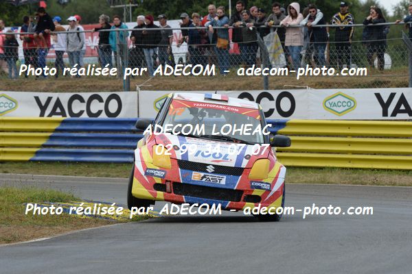 http://v2.adecom-photo.com/images//1.RALLYCROSS/2019/RALLYCROSS_KERLABO_2019/SUPER_1600/HARDONNIERE_Julien/57A_4454.JPG