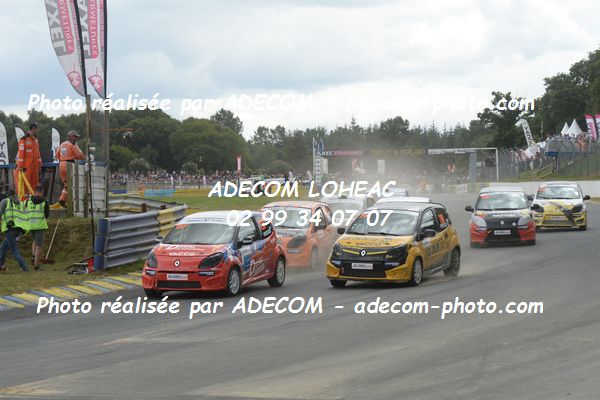 http://v2.adecom-photo.com/images//1.RALLYCROSS/2019/RALLYCROSS_KERLABO_2019/TWINGO_CUP/ALLEREAU_Xavier/57A_6444.JPG