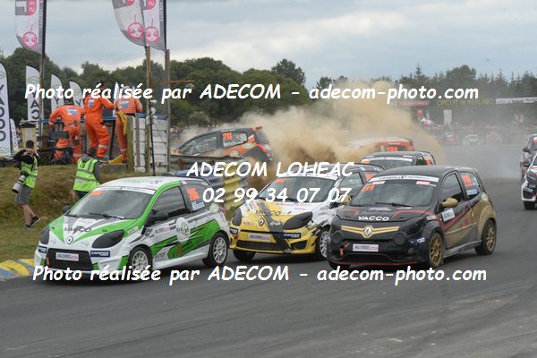 http://v2.adecom-photo.com/images//1.RALLYCROSS/2019/RALLYCROSS_KERLABO_2019/TWINGO_CUP/CHENE_Louis/57A_6396.JPG