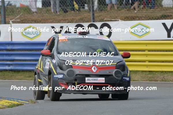 http://v2.adecom-photo.com/images//1.RALLYCROSS/2019/RALLYCROSS_KERLABO_2019/TWINGO_CUP/CUSIMANO_Alain/57A_3618.JPG