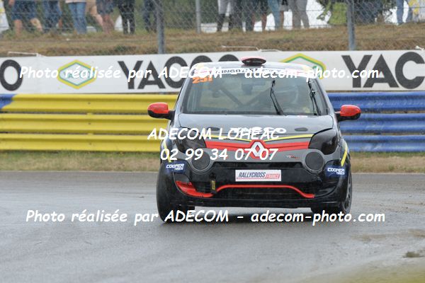 http://v2.adecom-photo.com/images//1.RALLYCROSS/2019/RALLYCROSS_KERLABO_2019/TWINGO_CUP/CUSIMANO_Alain/57A_4370.JPG
