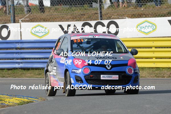 http://v2.adecom-photo.com/images//1.RALLYCROSS/2019/RALLYCROSS_KERLABO_2019/TWINGO_CUP/DELAUNAY_Audrey/57A_3535.JPG