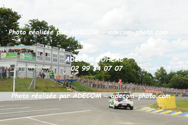 http://v2.adecom-photo.com/images//1.RALLYCROSS/2019/RALLYCROSS_KERLABO_2019/TWINGO_CUP/DERRIEN_Luc/57E_3672.JPG