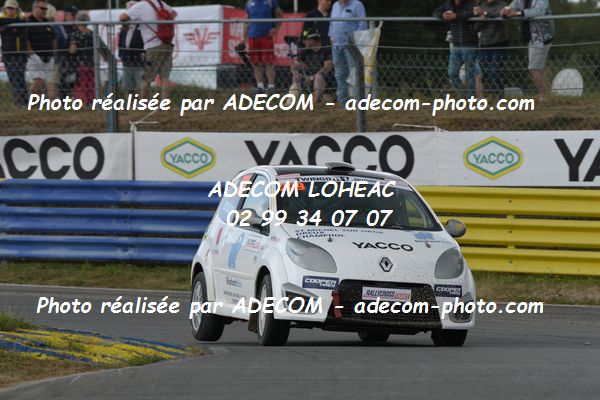 http://v2.adecom-photo.com/images//1.RALLYCROSS/2019/RALLYCROSS_KERLABO_2019/TWINGO_CUP/DESCROIX_Charles/57A_4273.JPG