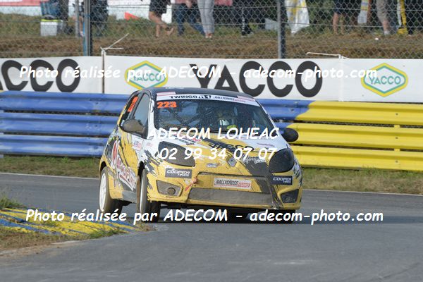 http://v2.adecom-photo.com/images//1.RALLYCROSS/2019/RALLYCROSS_KERLABO_2019/TWINGO_CUP/DUFAS_Bryan/57A_2945.JPG