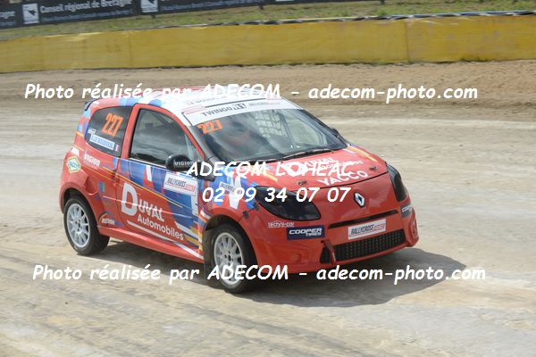 http://v2.adecom-photo.com/images//1.RALLYCROSS/2019/RALLYCROSS_KERLABO_2019/TWINGO_CUP/LE_BOUDOUIL_Arthur/57A_5224.JPG