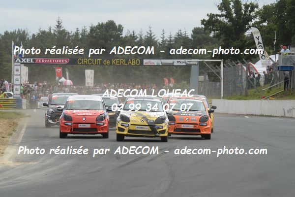 http://v2.adecom-photo.com/images//1.RALLYCROSS/2019/RALLYCROSS_KERLABO_2019/TWINGO_CUP/LORTIE_Christophe/57A_6615.JPG