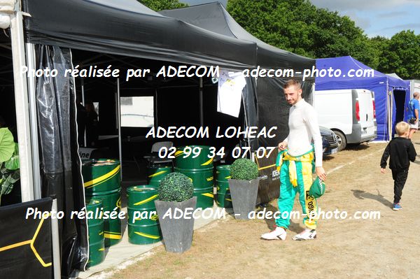 http://v2.adecom-photo.com/images//1.RALLYCROSS/2019/RALLYCROSS_KERLABO_2019/TWINGO_CUP/MASSELIN_Romain/57E_3169.JPG