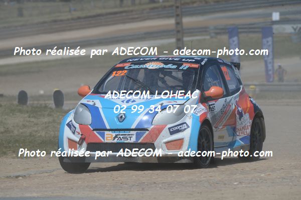 http://v2.adecom-photo.com/images//1.RALLYCROSS/2019/RALLYCROSS_LAVARE_2019/SUPER_1600/EOUZAN_Nicolas/52A_9936.JPG