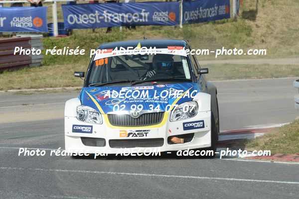 http://v2.adecom-photo.com/images//1.RALLYCROSS/2019/RALLYCROSS_LAVARE_2019/SUPER_1600/JAGU_Yvonnick/52A_0572.JPG
