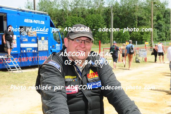 http://v2.adecom-photo.com/images//1.RALLYCROSS/2019/RALLYCROSS_LAVARE_2019/SUPER_1600/MOLAC_Jerome/52E_1943.JPG