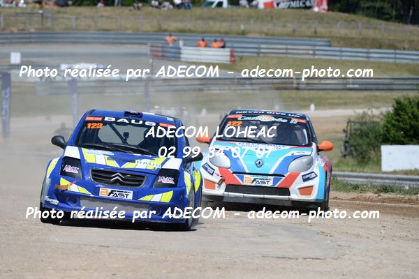 http://v2.adecom-photo.com/images//1.RALLYCROSS/2019/RALLYCROSS_LAVARE_2019/SUPER_1600/PAILLARDON_Anthony/52A_9928.JPG