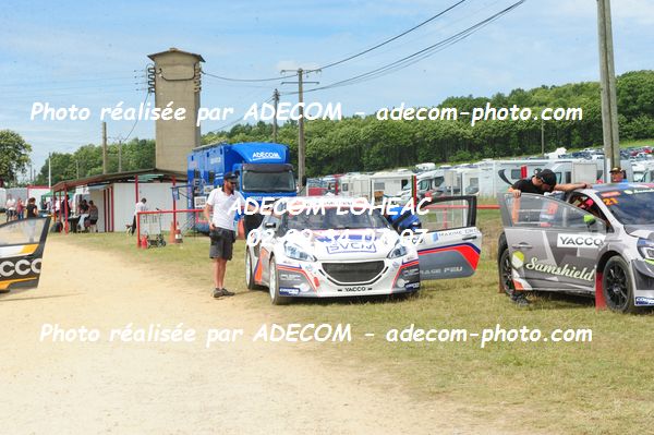 http://v2.adecom-photo.com/images//1.RALLYCROSS/2019/RALLYCROSS_LAVARE_2019/SUPER_CAR/PEU_Samuel/52E_1843.JPG