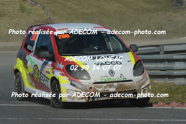 http://v2.adecom-photo.com/images//1.RALLYCROSS/2019/RALLYCROSS_LAVARE_2019/TWINGO/DERAY_Peter/52A_0488.JPG