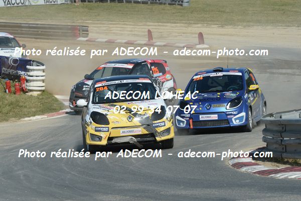 http://v2.adecom-photo.com/images//1.RALLYCROSS/2019/RALLYCROSS_LAVARE_2019/TWINGO/MASSELIN_Romain/52A_0490.JPG