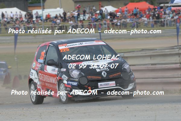 http://v2.adecom-photo.com/images//1.RALLYCROSS/2019/RALLYCROSS_LAVARE_2019/TWINGO/MASSELIN_Romain/52A_0978.JPG