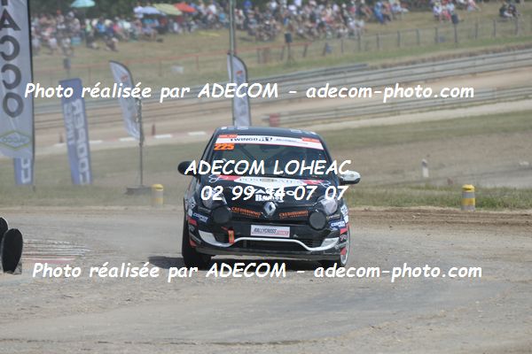 http://v2.adecom-photo.com/images//1.RALLYCROSS/2019/RALLYCROSS_LAVARE_2019/TWINGO/MASSELIN_Romain/52A_1431.JPG