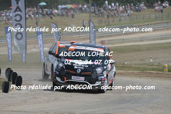 http://v2.adecom-photo.com/images//1.RALLYCROSS/2019/RALLYCROSS_LAVARE_2019/TWINGO/MASSELIN_Romain/52A_1446.JPG