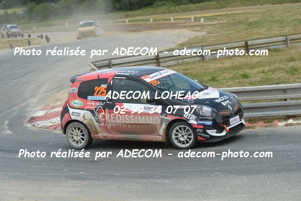 http://v2.adecom-photo.com/images//1.RALLYCROSS/2019/RALLYCROSS_LAVARE_2019/TWINGO/MASSELIN_Romain/52A_1711.JPG