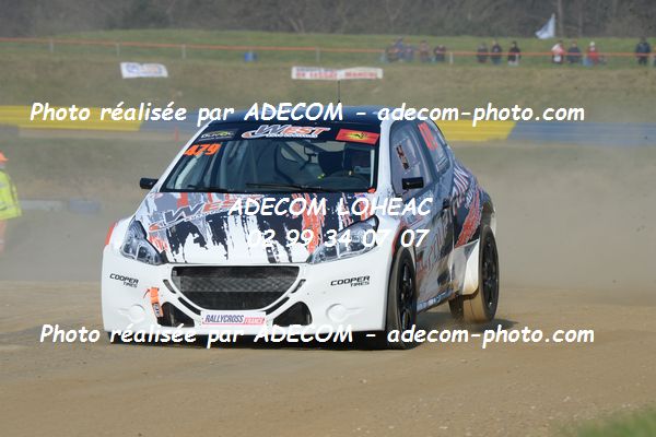 http://v2.adecom-photo.com/images//1.RALLYCROSS/2019/RALLYCROSS_LESSAY_2019/DIVISION_4/BARRE_Romain/33A_9799.JPG