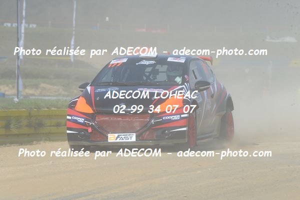 http://v2.adecom-photo.com/images//1.RALLYCROSS/2019/RALLYCROSS_LESSAY_2019/SUPER_1600/GUILLERMO_Emmanuel/33A_0286.JPG