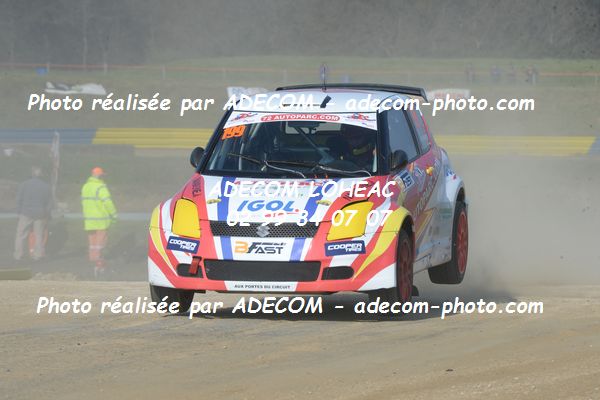 http://v2.adecom-photo.com/images//1.RALLYCROSS/2019/RALLYCROSS_LESSAY_2019/SUPER_1600/HARDONNIERE_Franck/33A_0304.JPG