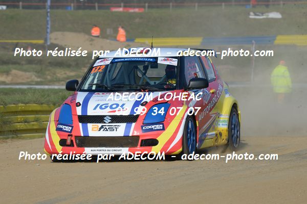 http://v2.adecom-photo.com/images//1.RALLYCROSS/2019/RALLYCROSS_LESSAY_2019/SUPER_1600/HARDONNIERE_Julien/33A_9489.JPG