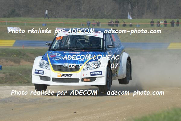 http://v2.adecom-photo.com/images//1.RALLYCROSS/2019/RALLYCROSS_LESSAY_2019/SUPER_1600/JAGU_Yvonnick/33A_0349.JPG